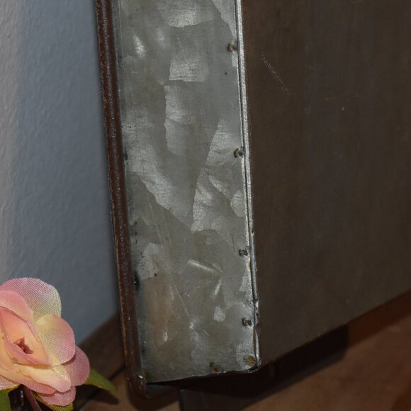 Vintage Rustic Silver Galvanized Metal Mailbox Country Farmhouse Decor - Picture 13 of 16